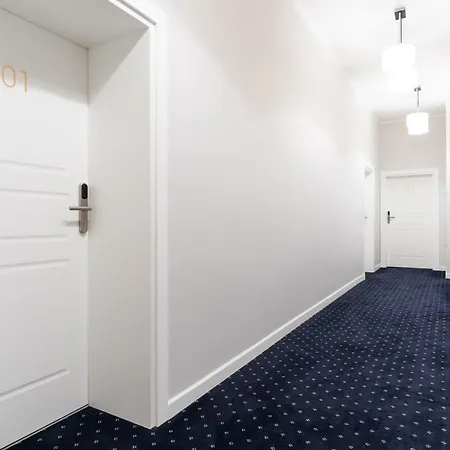 Rent Like - Serenity Iv - Old Town Apartment Posen